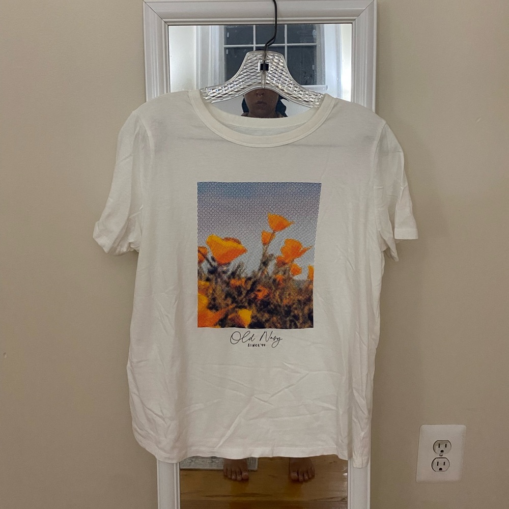 Old Navy | Size M | Graphic tee